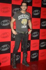 Zayed Khan at Steve Madden launch in Trilogy on 15th Sept 2011 (62).JPG